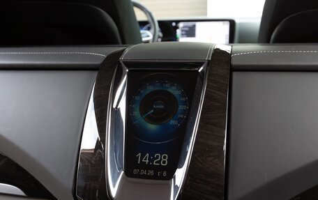 Mercedes-Benz V-Класс, 2024 год, 23 500 000 рублей, 21 фотография