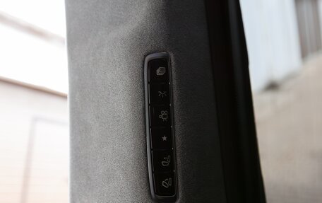 Mercedes-Benz V-Класс, 2024 год, 23 500 000 рублей, 24 фотография