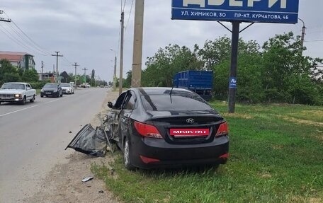 Hyundai Solaris II рестайлинг, 2014 год, 250 000 рублей, 3 фотография