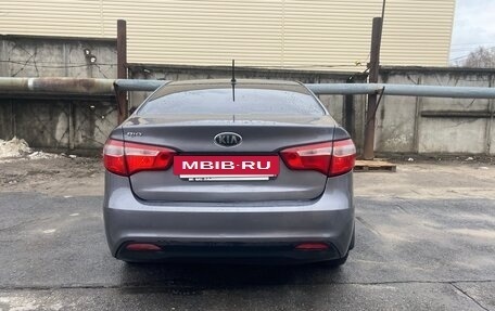 KIA Rio III рестайлинг, 2013 год, 550 000 рублей, 6 фотография