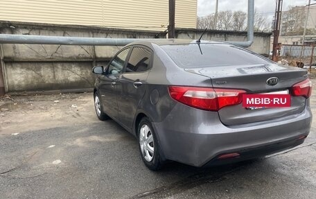 KIA Rio III рестайлинг, 2013 год, 550 000 рублей, 7 фотография