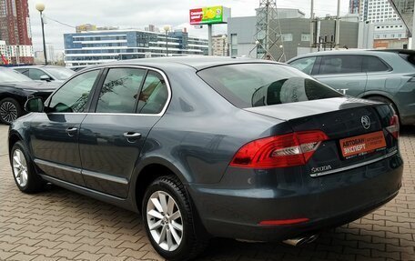 Skoda Superb III рестайлинг, 2013 год, 980 000 рублей, 6 фотография