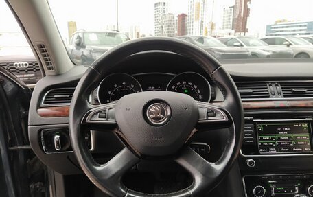 Skoda Superb III рестайлинг, 2013 год, 980 000 рублей, 19 фотография