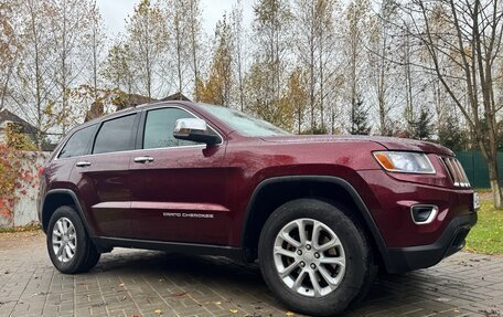 Jeep Grand Cherokee, 2016 год, 2 245 000 рублей, 21 фотография