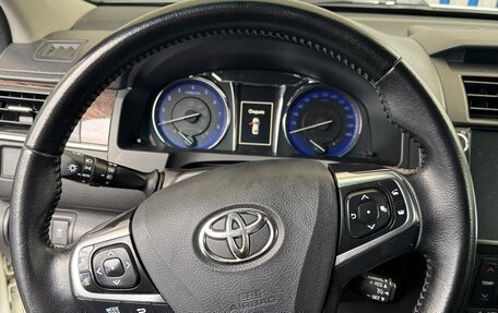 Toyota Camry, 2017 год, 2 150 000 рублей, 14 фотография