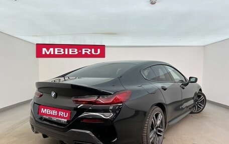 BMW 8 серия, 2022 год, 9 290 000 рублей, 2 фотография