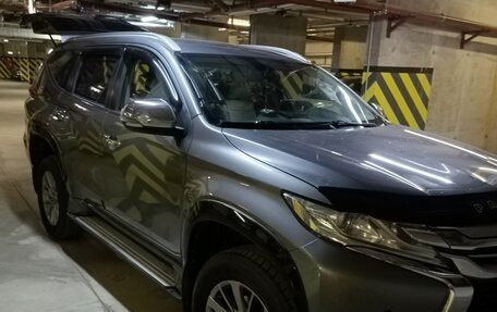 Mitsubishi Pajero Sport III рестайлинг, 2018 год, 3 100 000 рублей, 11 фотография