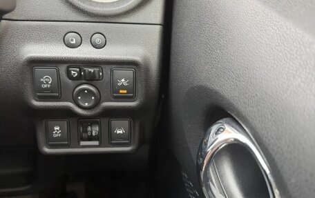 Nissan Note II рестайлинг, 2013 год, 870 000 рублей, 9 фотография