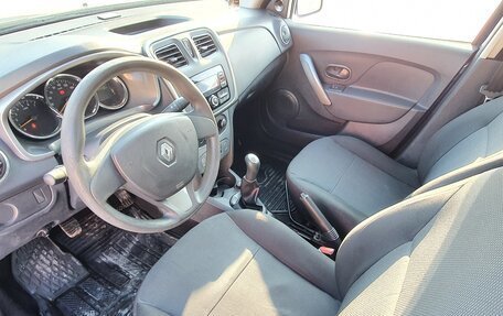 Renault Logan II, 2014 год, 450 000 рублей, 10 фотография