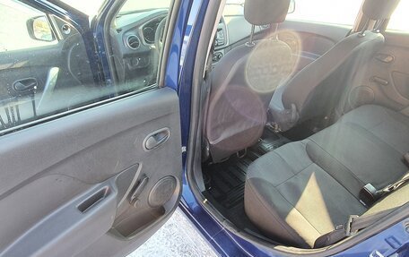 Renault Logan II, 2014 год, 450 000 рублей, 11 фотография