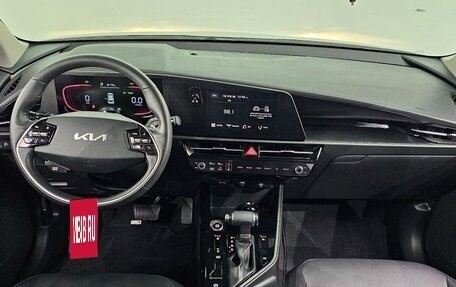 KIA Niro, 2022 год, 1 770 000 рублей, 7 фотография