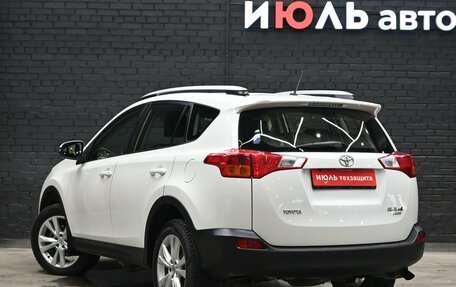 Toyota RAV4, 2014 год, 1 875 000 рублей, 4 фотография