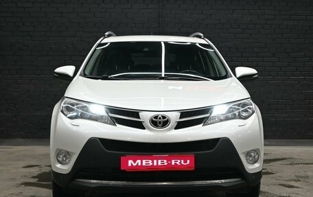 Toyota RAV4, 2014 год, 1 875 000 рублей, 2 фотография