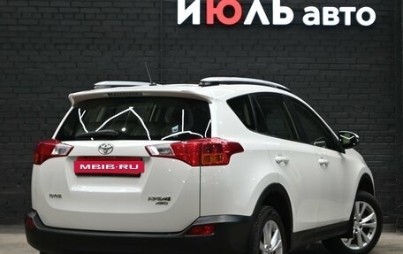 Toyota RAV4, 2014 год, 1 875 000 рублей, 6 фотография