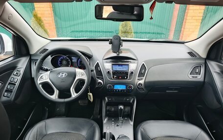 Hyundai ix35 I рестайлинг, 2011 год, 1 270 000 рублей, 5 фотография