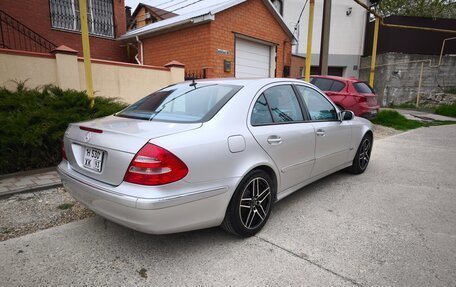 Mercedes-Benz E-Класс, 2002 год, 1 250 000 рублей, 2 фотография