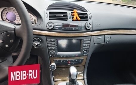 Mercedes-Benz E-Класс, 2002 год, 1 250 000 рублей, 18 фотография