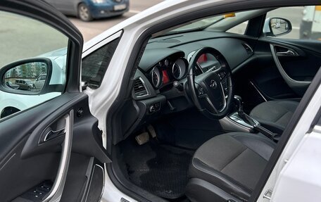 Opel Astra J, 2011 год, 630 000 рублей, 9 фотография