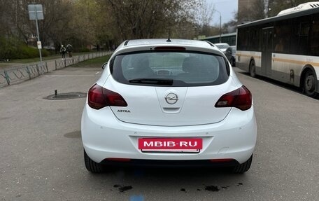 Opel Astra J, 2011 год, 630 000 рублей, 7 фотография