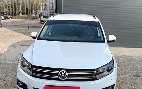 Volkswagen Tiguan I, 2015 год, 1 400 000 рублей, 2 фотография