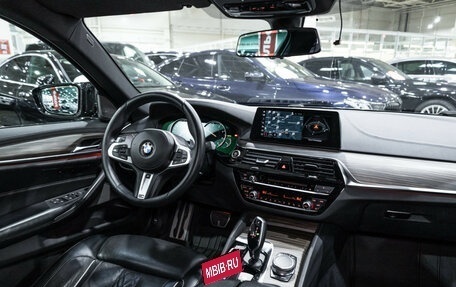 BMW 5 серия, 2018 год, 4 449 000 рублей, 15 фотография