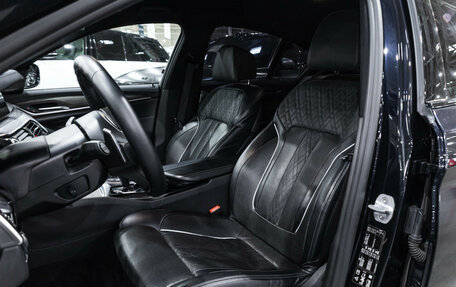 BMW 5 серия, 2018 год, 4 449 000 рублей, 17 фотография