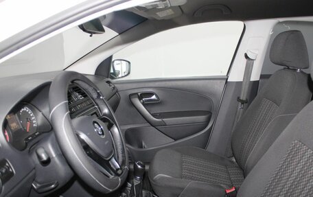 Volkswagen Polo VI (EU Market), 2016 год, 979 900 рублей, 8 фотография