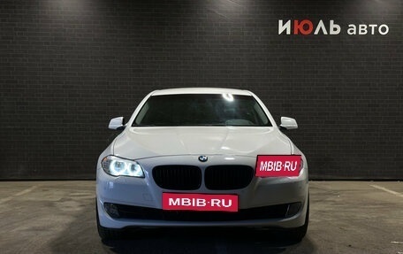 BMW 5 серия, 2012 год, 1 750 000 рублей, 2 фотография