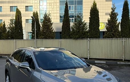 Lexus RX IV рестайлинг, 2017 год, 4 000 000 рублей, 1 фотография