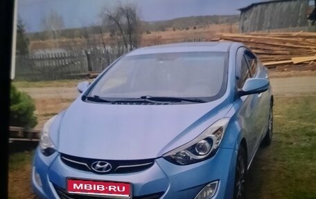 Hyundai Avante, 2010 год, 650 000 рублей, 1 фотография