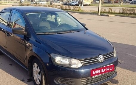 Volkswagen Polo VI (EU Market), 2012 год, 699 000 рублей, 2 фотография