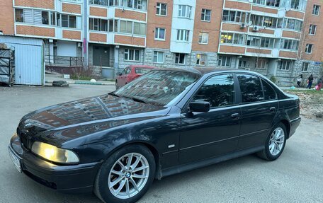 BMW 5 серия, 1997 год, 680 000 рублей, 3 фотография