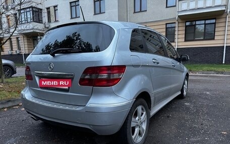 Mercedes-Benz B-Класс, 2009 год, 600 000 рублей, 4 фотография