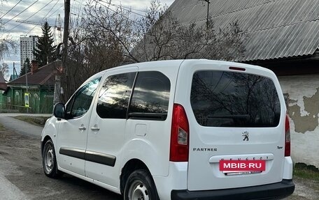 Peugeot Partner II рестайлинг 2, 2011 год, 735 000 рублей, 5 фотография