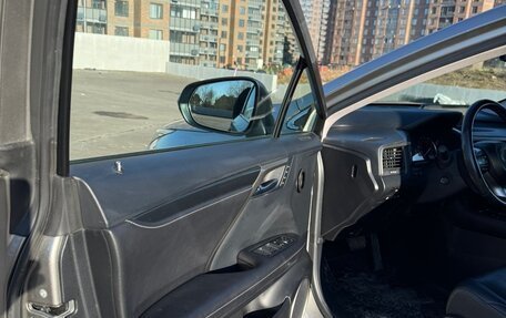 Lexus RX IV рестайлинг, 2017 год, 4 000 000 рублей, 12 фотография