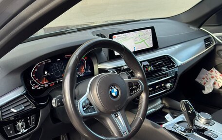 BMW 5 серия, 2019 год, 4 050 000 рублей, 6 фотография
