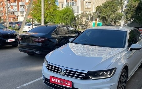 Volkswagen Passat B8 рестайлинг, 2016 год, 1 350 000 рублей, 4 фотография