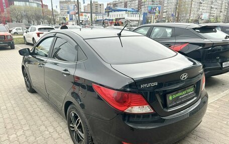 Hyundai Solaris II рестайлинг, 2011 год, 678 000 рублей, 8 фотография