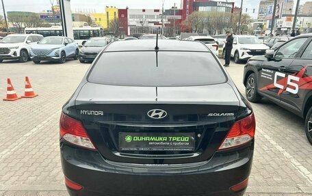 Hyundai Solaris II рестайлинг, 2011 год, 678 000 рублей, 7 фотография