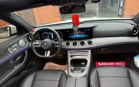 Mercedes-Benz E-Класс, 2022 год, 6 390 000 рублей, 15 фотография