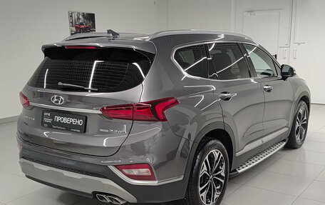 Hyundai Santa Fe IV, 2018 год, 2 950 000 рублей, 9 фотография