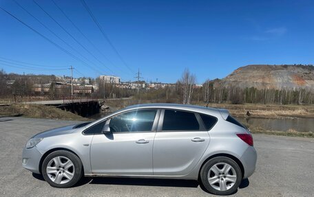 Opel Astra J, 2012 год, 500 000 рублей, 4 фотография