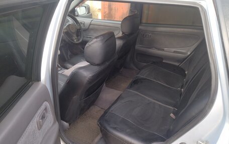 Nissan Avenir II, 2000 год, 350 000 рублей, 6 фотография