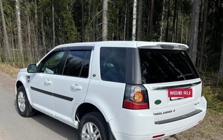 Land Rover Freelander II рестайлинг 2, 2013 год, 1 890 000 рублей, 4 фотография