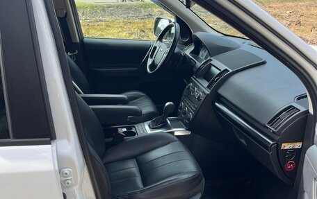 Land Rover Freelander II рестайлинг 2, 2013 год, 1 890 000 рублей, 18 фотография