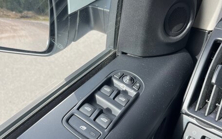 Land Rover Freelander II рестайлинг 2, 2013 год, 1 890 000 рублей, 22 фотография