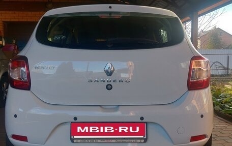 Renault Sandero II рестайлинг, 2015 год, 860 000 рублей, 4 фотография