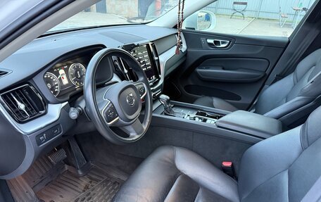 Volvo XC60 II, 2021 год, 4 200 000 рублей, 10 фотография