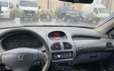 Peugeot 206, 2004 год, 210 000 рублей, 3 фотография