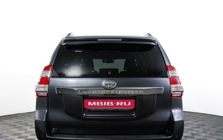 Toyota Land Cruiser Prado 150 рестайлинг 2, 2015 год, 4 099 000 рублей, 6 фотография